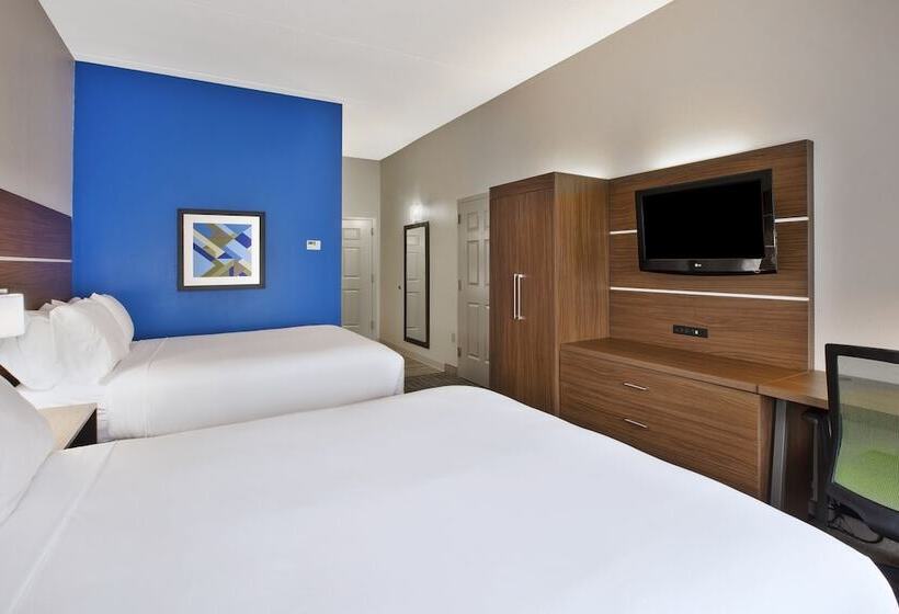 带2个双人床的标准工作室, Holiday Inn Express Hotel & Suites Manchester Conference Center, An Ihg