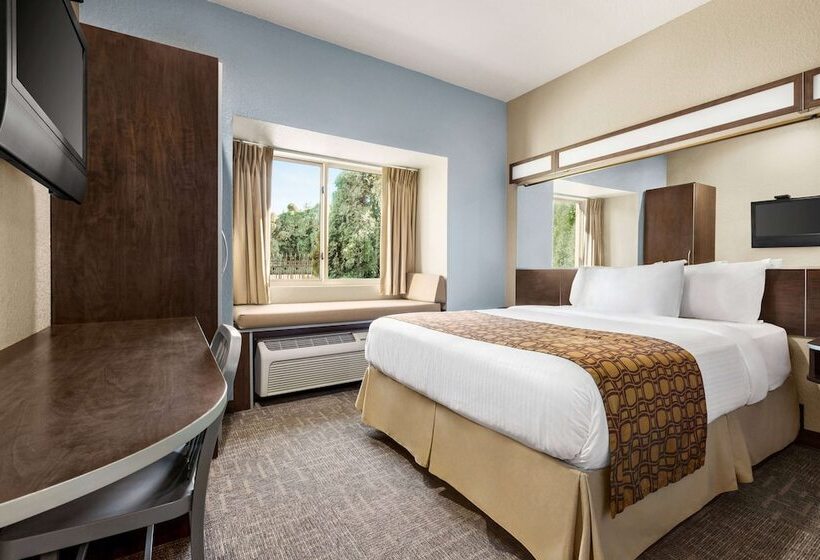 Номер Deluxe, Microtel Inn & Suites By Wyndham Woodstock/atlanta North