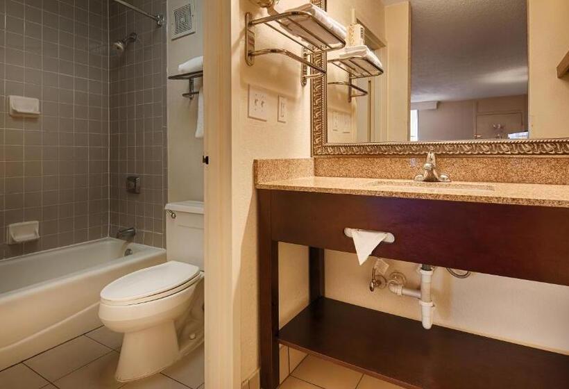 Стандартный Номер Кровать Кинг, Baymont By Wyndham Rocky Mount I95