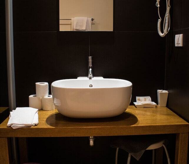 اتاق سوپریور, Country Hotel Le Querce