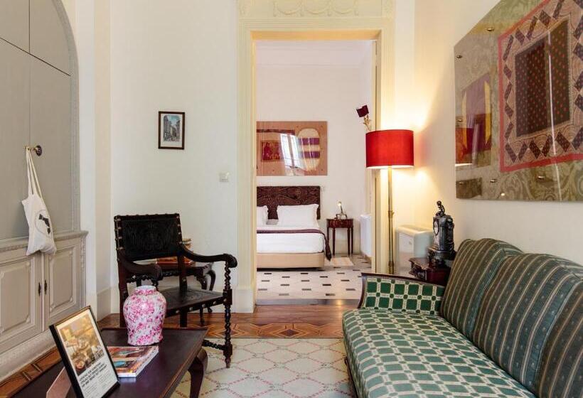 Suite, Independente Príncipe Real