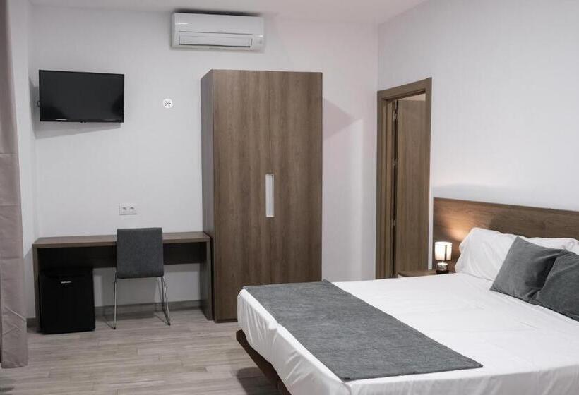 اتاق استاندارد, Hostal Tartessos