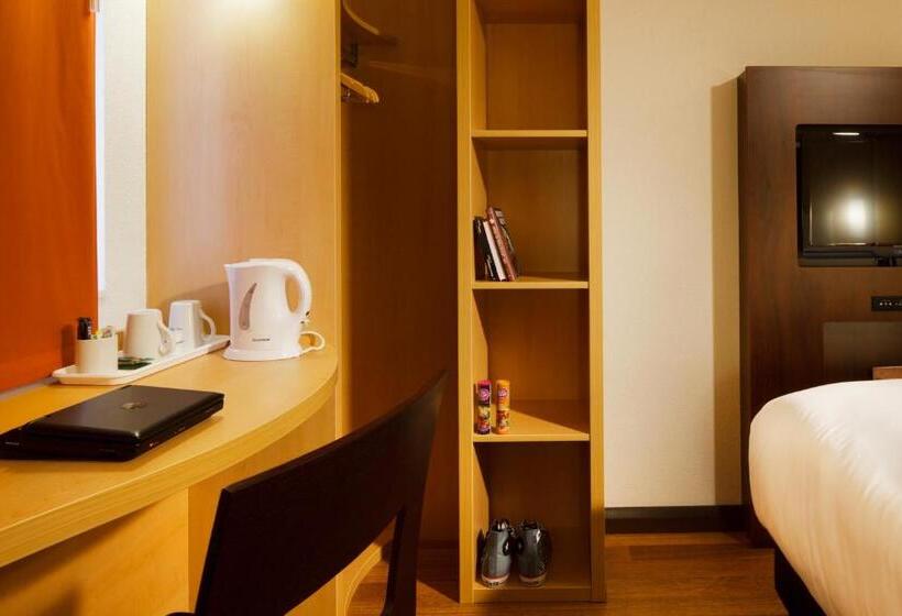 Номер Стандарт, Ibis London Shepherds Bush   Hammersmith