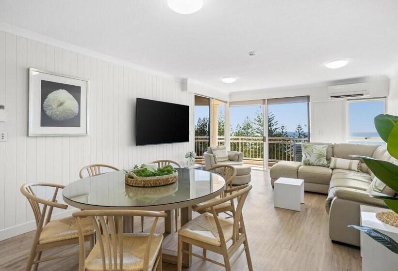 Superior 2-bedroom flat with sea view, Ultiqa Burleigh Mediterranean Resort