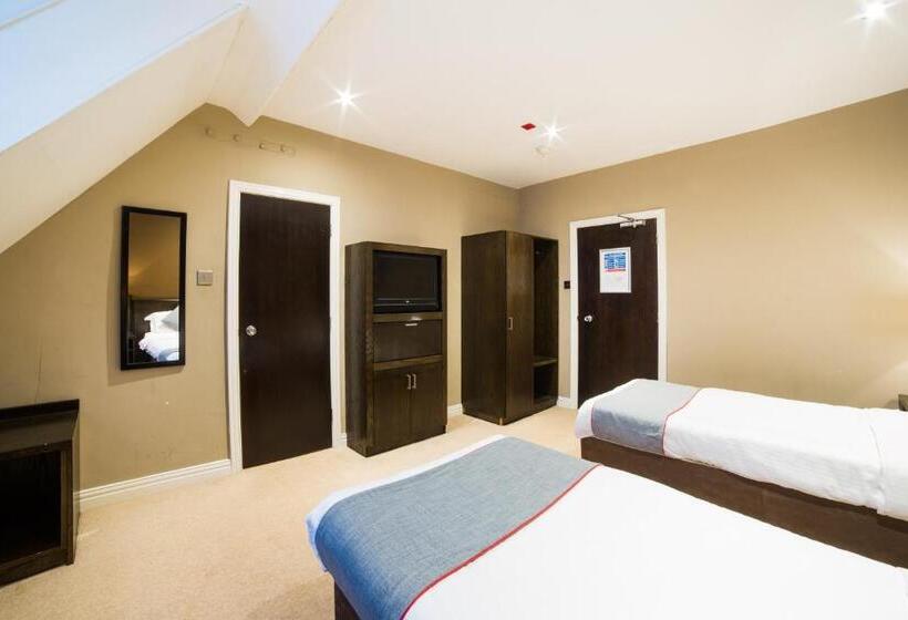 اتاق استاندارد, Hotel Majestic