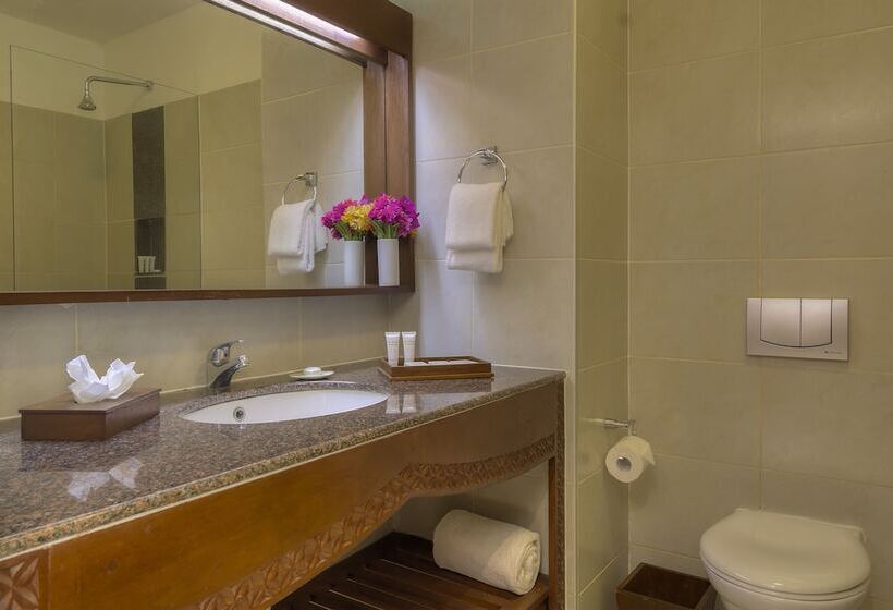 اتاق استاندارد با چشم‌انداز باغ, Diamonds Leisure Beach & Golf Resort