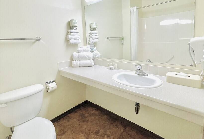 套房, Days Inn By Wyndham Grande Prairie