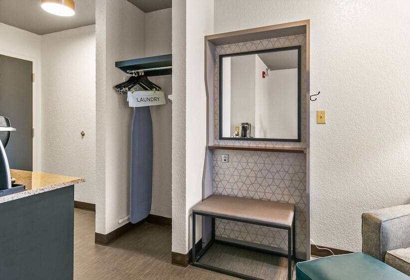 Люкс, Holiday Inn Express Hotel & Suites Lucedale, An Ihg