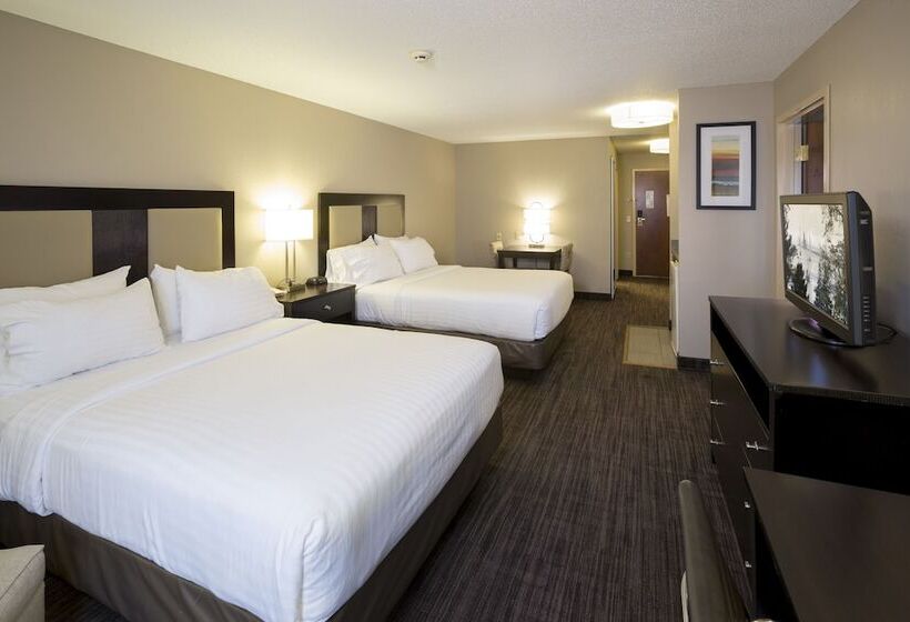 Номер Стандарт 2 Двуспальные Кровати, Holiday Inn Express Hotel & Suites Saint Joseph, An Ihg