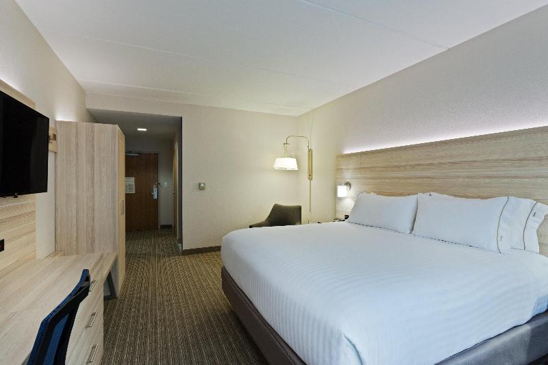 Стандартный Номер Кровать Кинг, Holiday Inn Express & Suites Tavares, An Ihg