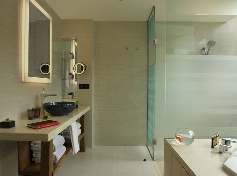 Номер Премиум Вид на Город, Indigo Xiamen Harbour, An Ihg