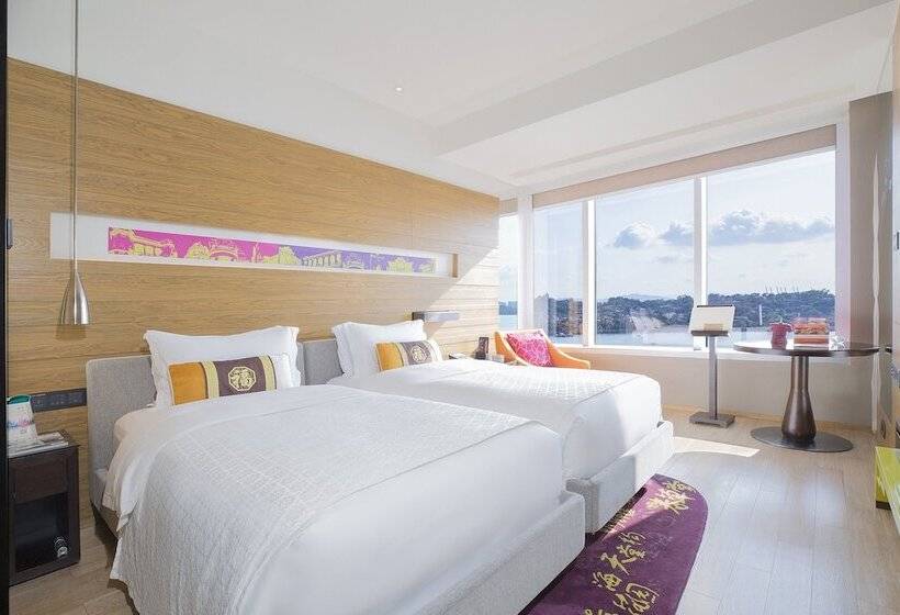 Номер Стандарт Вид на Море, Indigo Xiamen Harbour, An Ihg