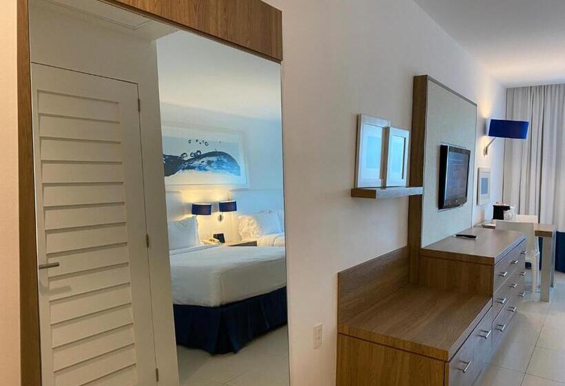 חדר סטנדרט שתי מיטות זוגיות, Holiday Inn Acapulco La Isla, An Ihg
