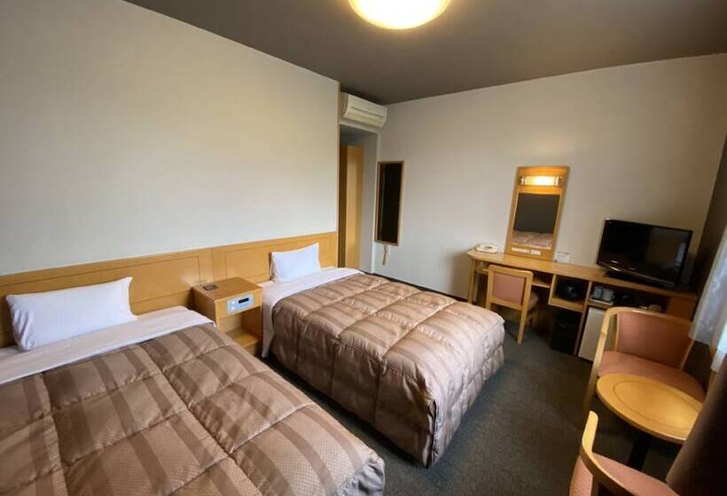 Номер Стандарт, Route Inn Wakamiya Inter