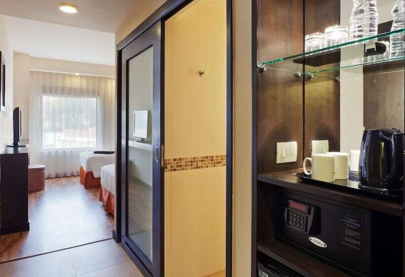 اتاق استاندارد, Hampton By Hilton Vadodara  Alkapuri