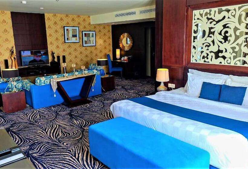 Номер Deluxe, Swiss Belhotel Silae Palu