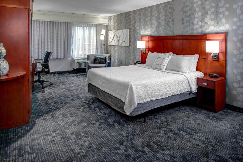 Стандартный Номер Кровать Кинг, Courtyard Richmond North/glen Allen
