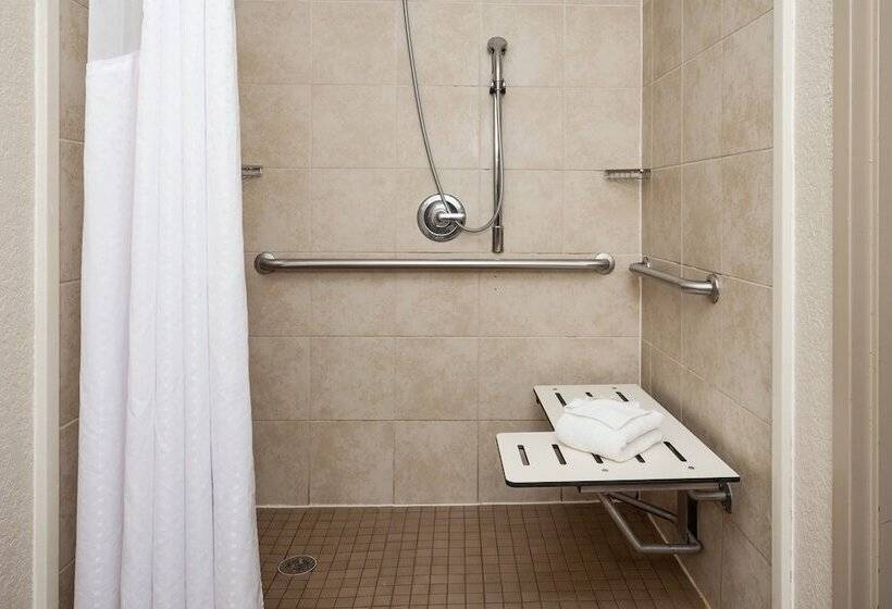 适合残疾人士使用的套间, Holiday Inn San Antonio Northwest  Seaworld Area, An Ihg