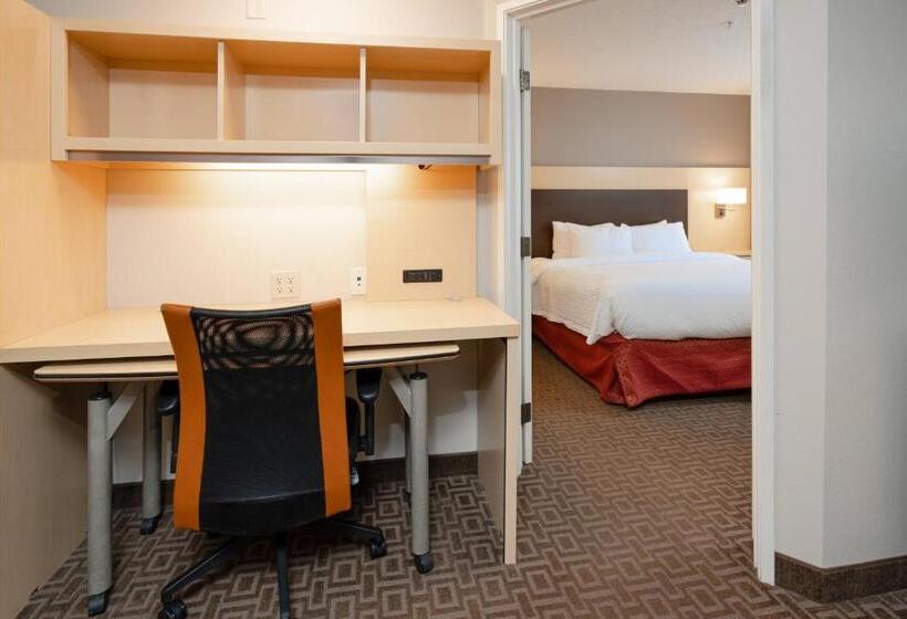 Люкс Кровать Кинг, Towneplace Suites Rochester