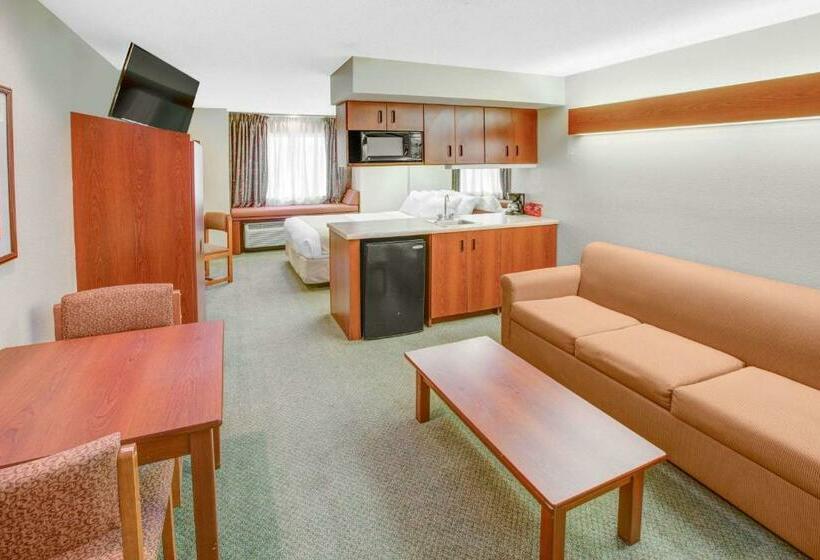 Люкс, Microtel Inn & Suites By Wyndham Hattiesburg