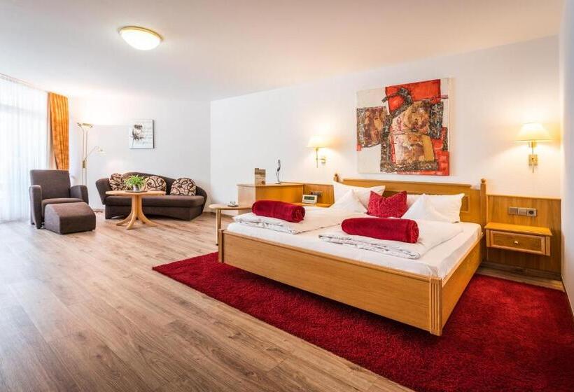Полулюкс, Naturparkhotel Adler