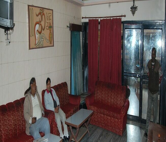 Номер Стандарт, Aditya Palace