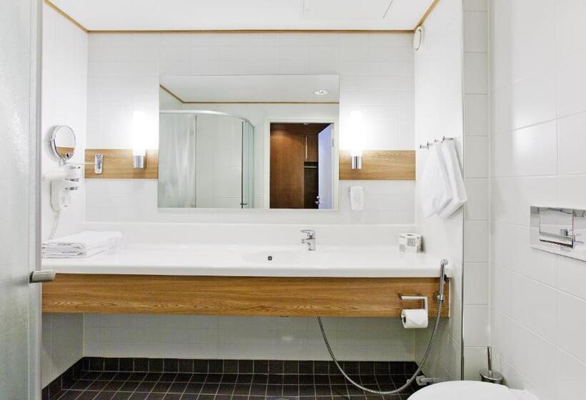 Quarto Estandar com Sacada, Holiday Club Saimaan Rauha