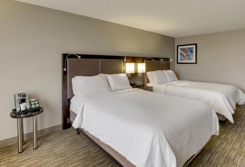 Номер Стандарт Адаптированный для Инвалидов, Holiday Inn Express Hotel & Suites Bryan Montpelier, An Ihg