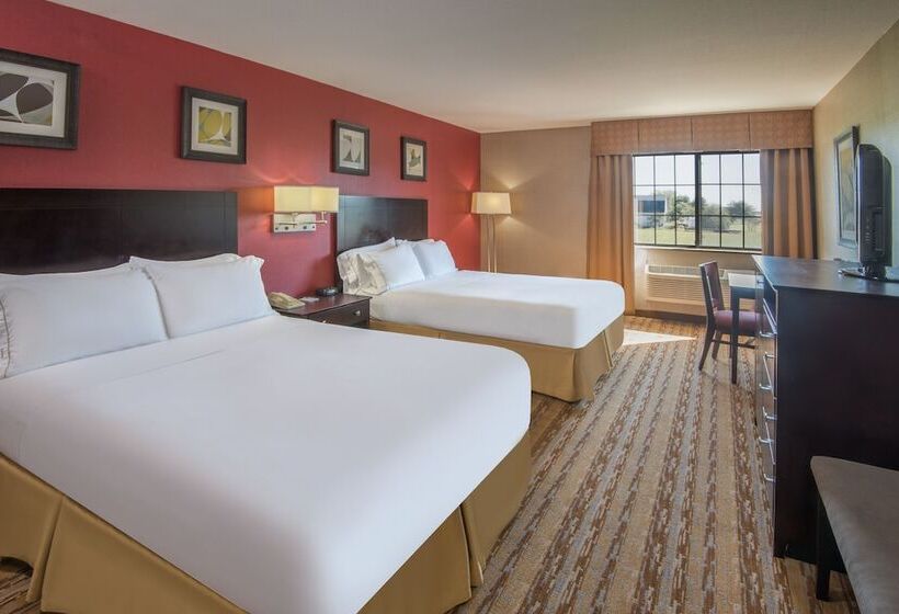 Номер Стандарт, Holiday Inn Express Hotel & Suites Wauseon, An Ihg