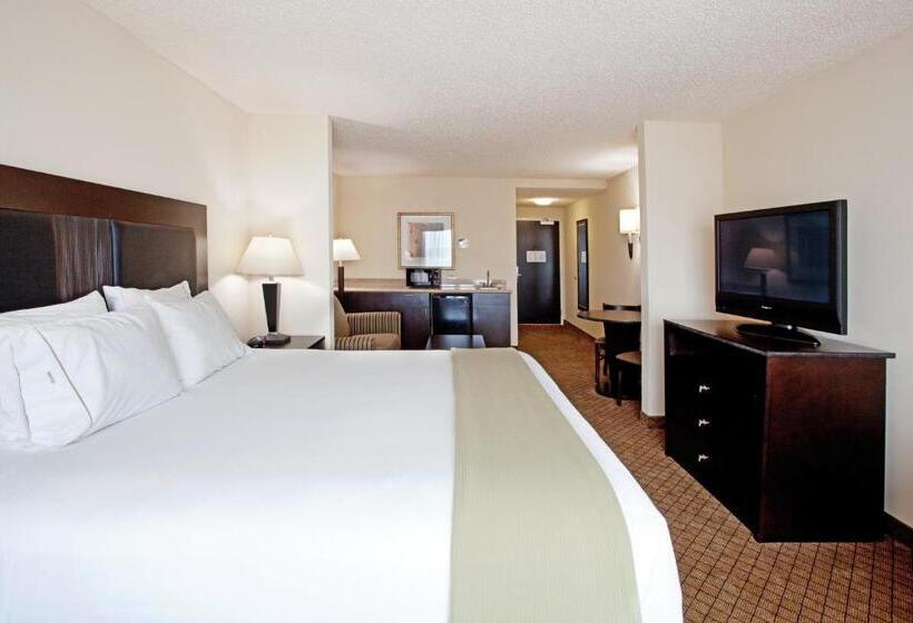 Люкс Кровать Кинг, Holiday Inn Express And Suites Newberry, An Ihg