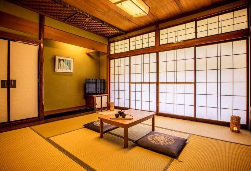 이코노미 트리플 룸, Ooedo Onsen Monogatari Unazuki Grand