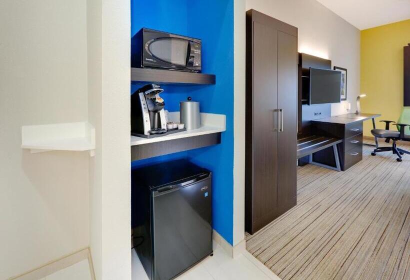 Номер Стандарт, Holiday Inn Express Hotel & Suites Cleburne, An Ihg