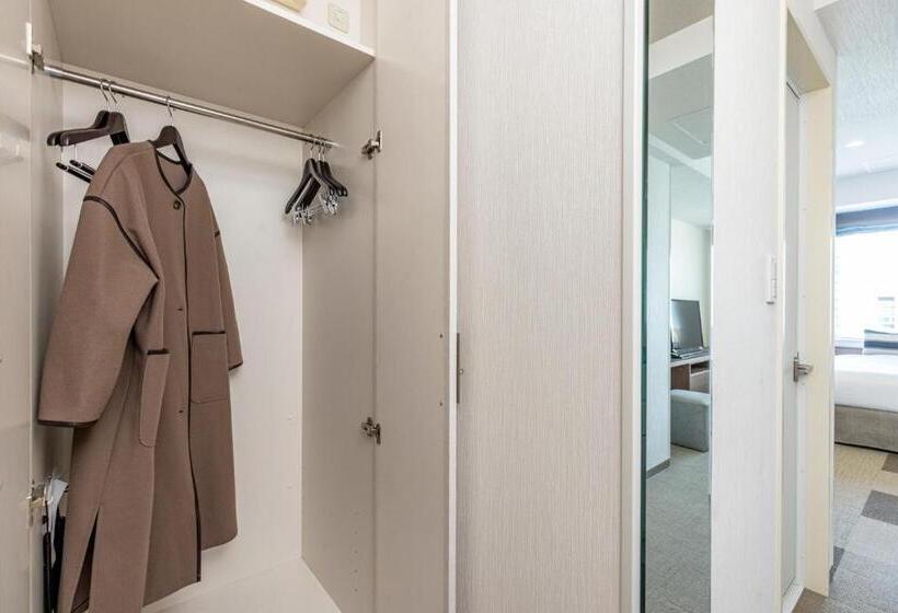 Номер Премиум, Tokyu Stay Aoyama Premier