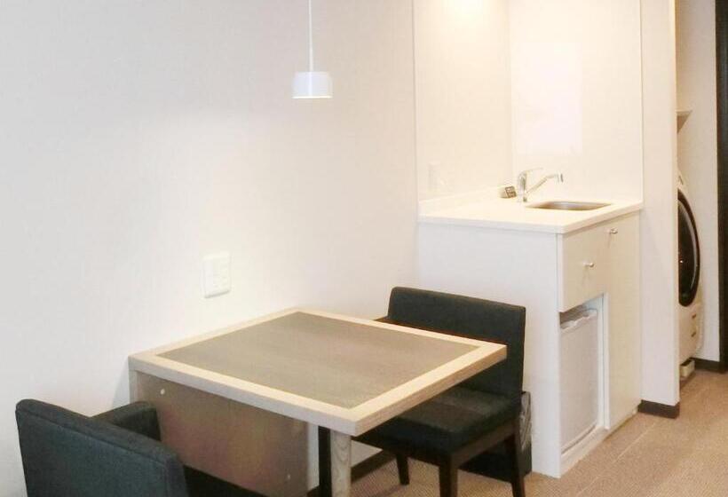 Номер Стандарт, Tokyu Stay Shimbashi  Ginza Area