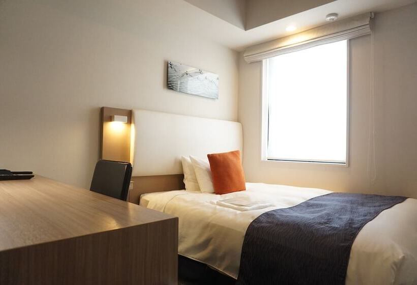 Номер Комфорт Индивидуальный, Tokyu Stay Shimbashi  Ginza Area