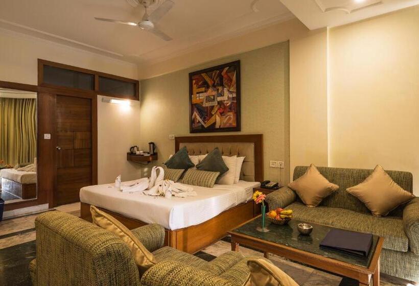 Стандартный Номер Кровать Кинг, Tulip Inn Green Castle Mall Road
