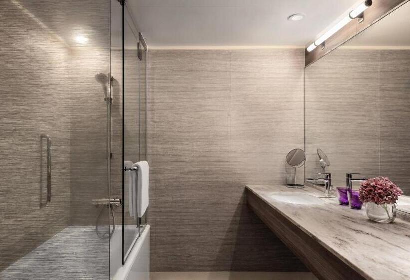 Номер Deluxe, Lake Biwa Marriott