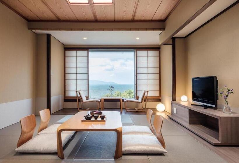 Номер Стандарт, Lake Biwa Marriott
