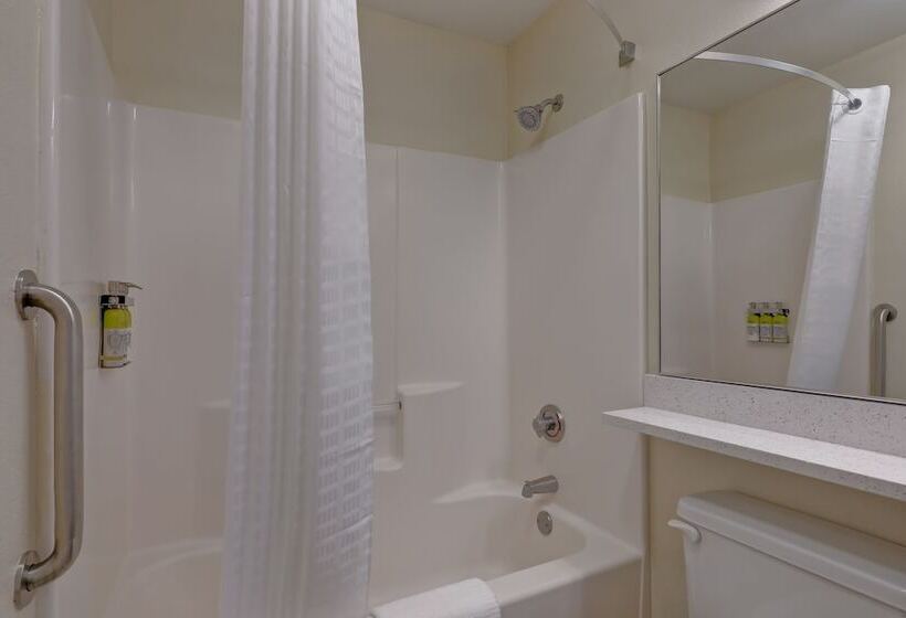 Люкс, Candlewood Suites Indianapolis   South, An Ihg