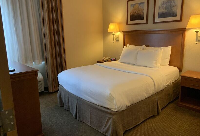 Люкс, Candlewood Suites Jonesboro, An Ihg