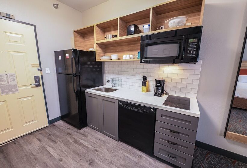 Люкс Адаптированный для Инвалидов, Candlewood Suites Merrillville By Ihg