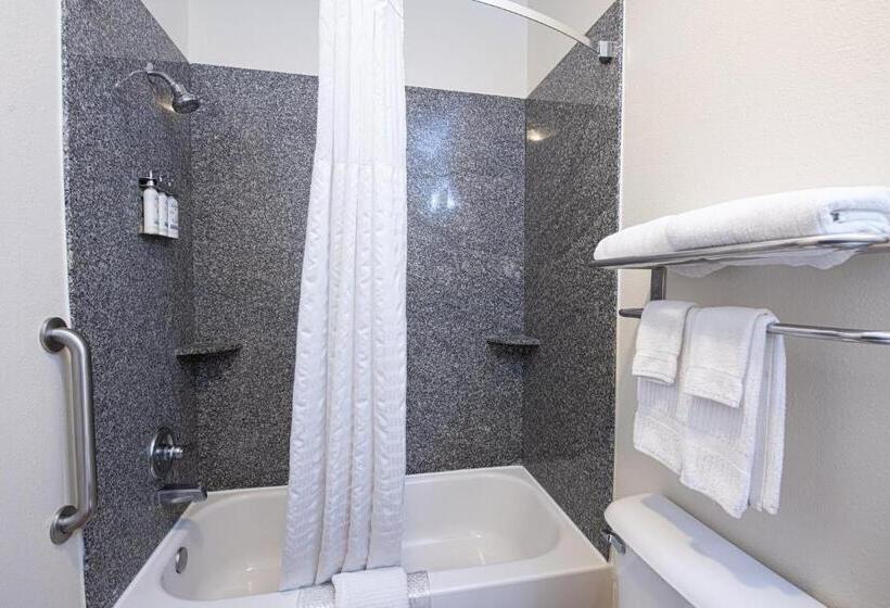 스탠다드 스튜디오 킹침대, Candlewood Suites New Iberia, An Ihg