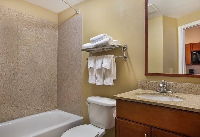 استودیوی استاندارد, Candlewood Suites Tuscaloosa, An Ihg