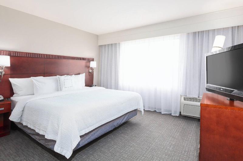 스탠다드 룸 킹사이즈 침대, Courtyard By Marriott Corpus Christi