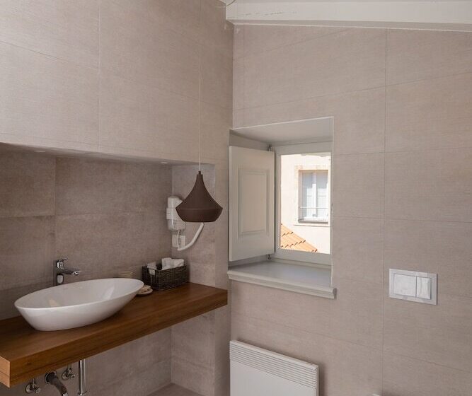 اتاق راحتی, Dubrovnik Sweet House