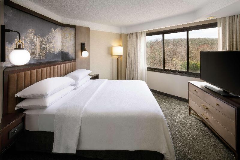 스탠다드 룸 킹사이즈 침대, The Westin Sendai