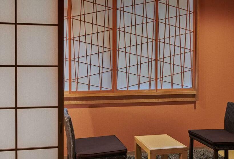 Четырехместный Номер Стандарт, Ryokan Kohro