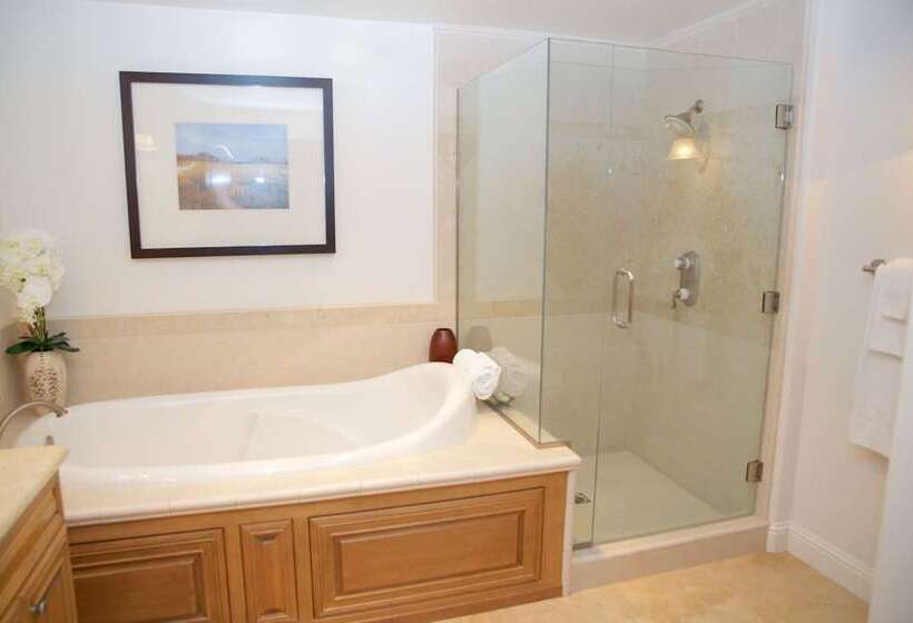 2 Bedrooms Suite Sea View, Dolphin Bay Resort And Spa