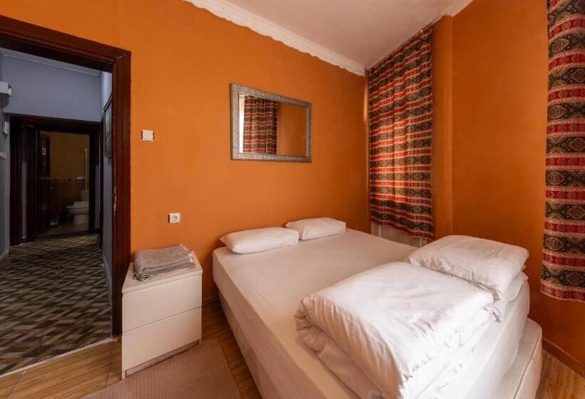 اتاق استاندارد, Bahaus Hostel
