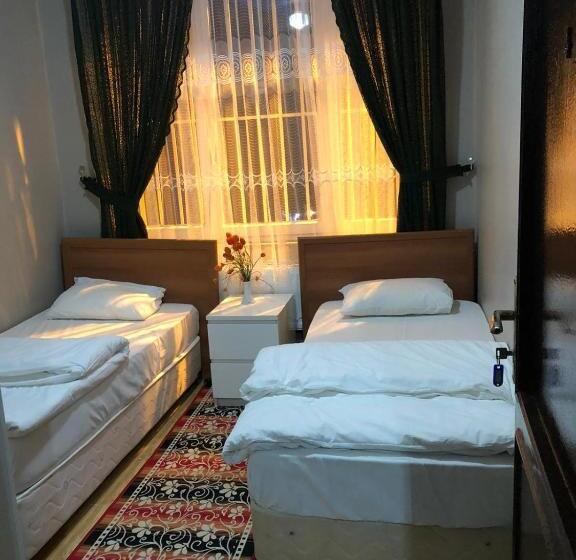 اتاق اکونومی, Bahaus Hostel